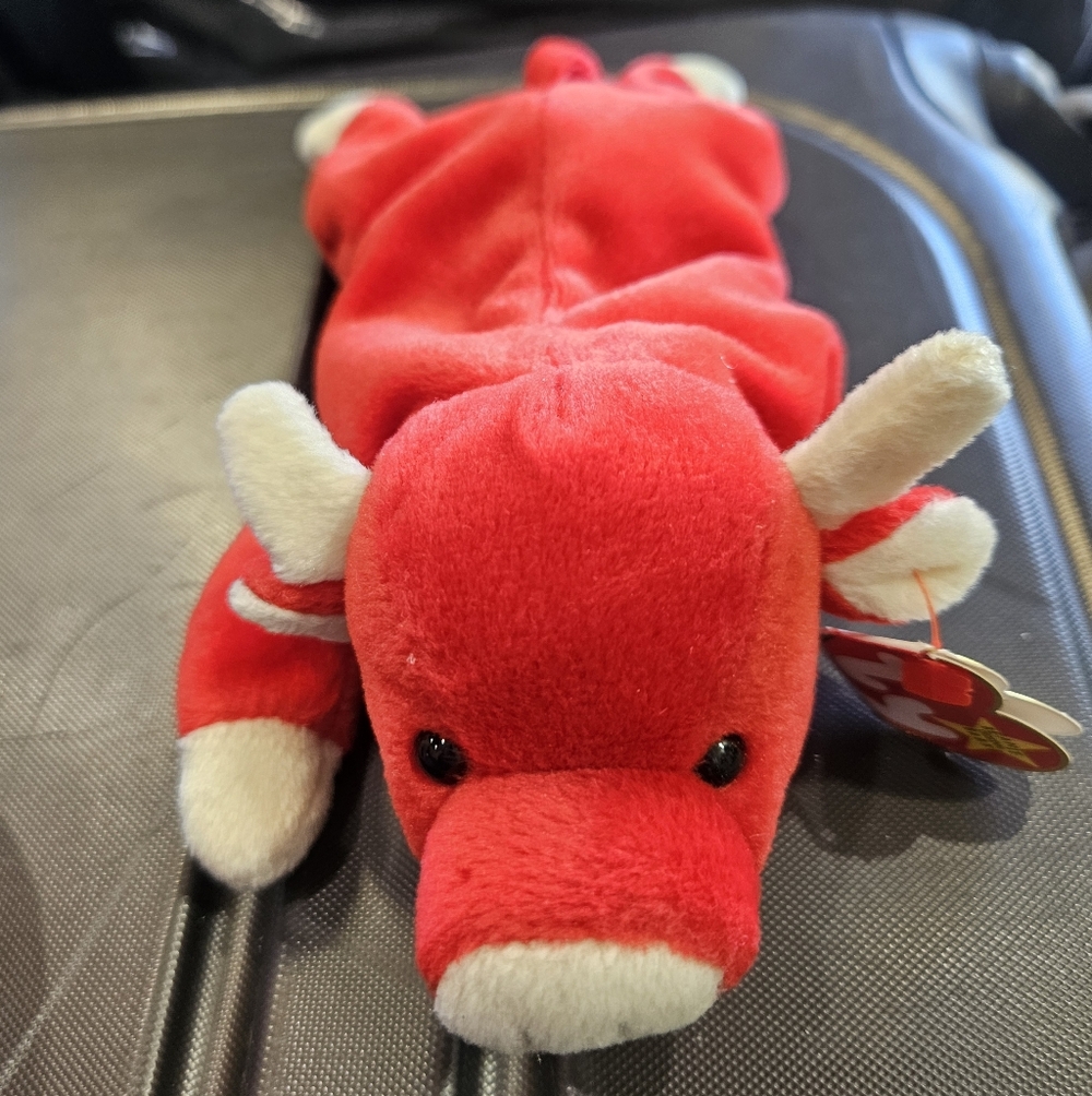 1995 Snort Beanie Baby